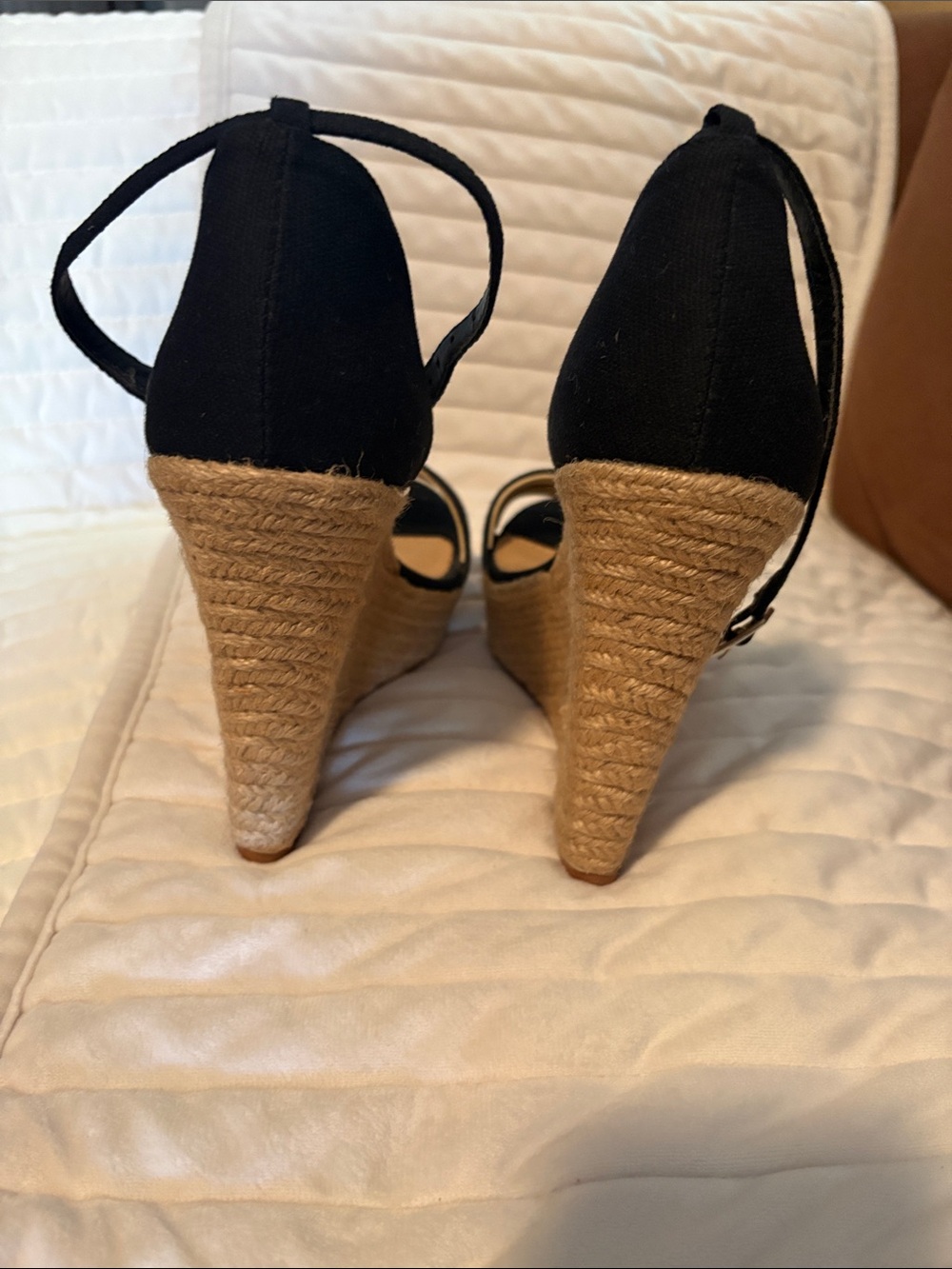 Colin Stuart Black Espadrille Wedge Sandals with Ankle Tie - Picture 3 of 6